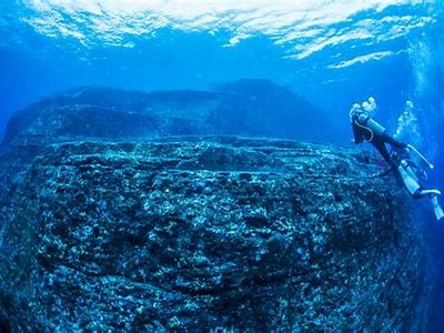 海角的地理位置揭秘：海角在哪里以及相关旅游信息一览