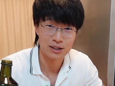 阿生先生的嘴好色：品味生活中的各种美食与情感