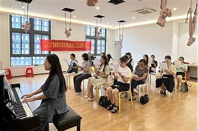 成人声乐考级视频APP：轻松提升你的歌唱水平！