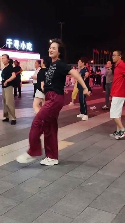 久久婷婷，让每一个瞬间都充满欢笑与温暖
